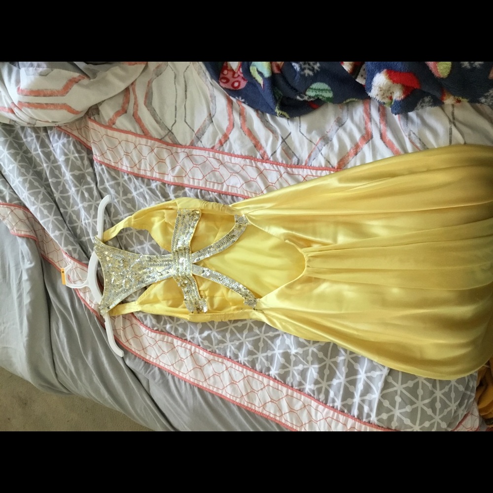 Ball gown